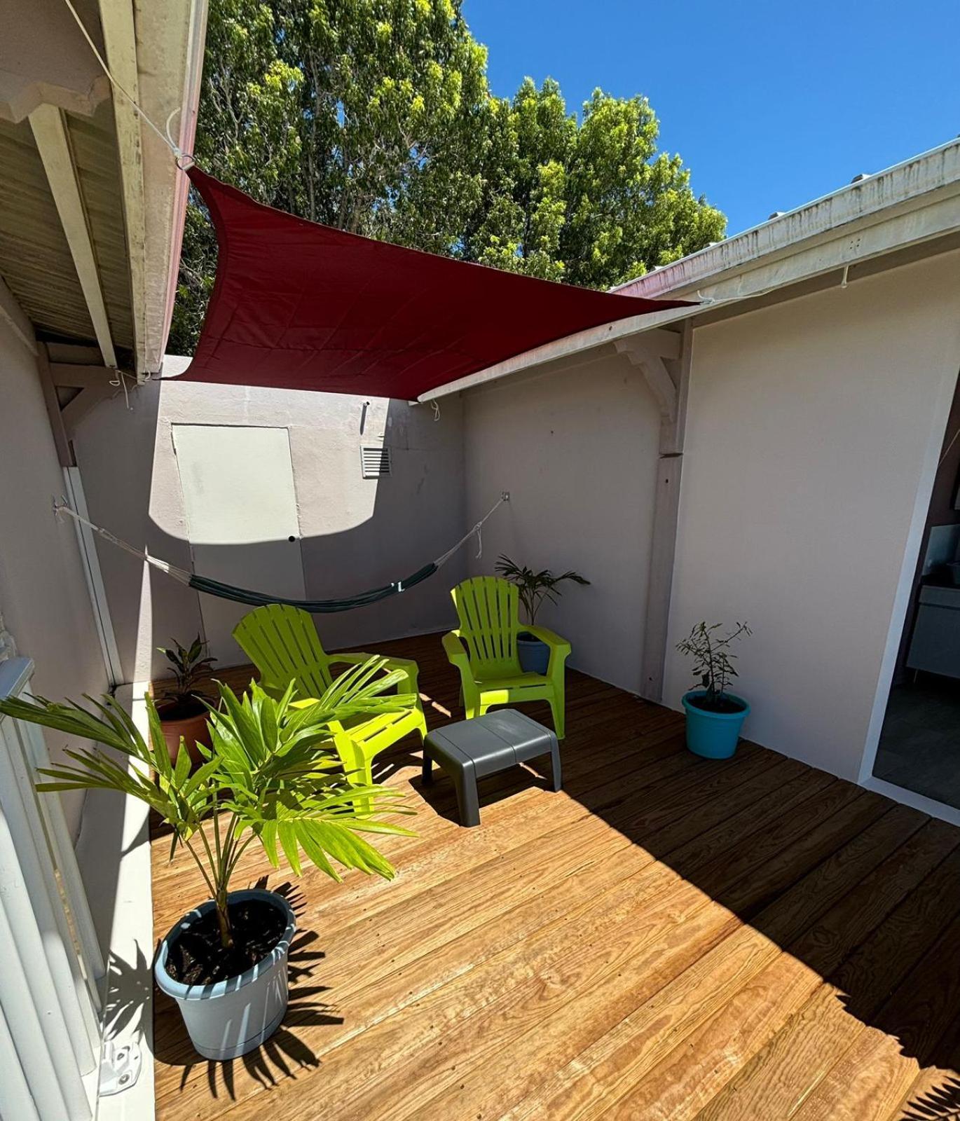 Kay Louisette Apartment Ле Диамант Екстериор снимка