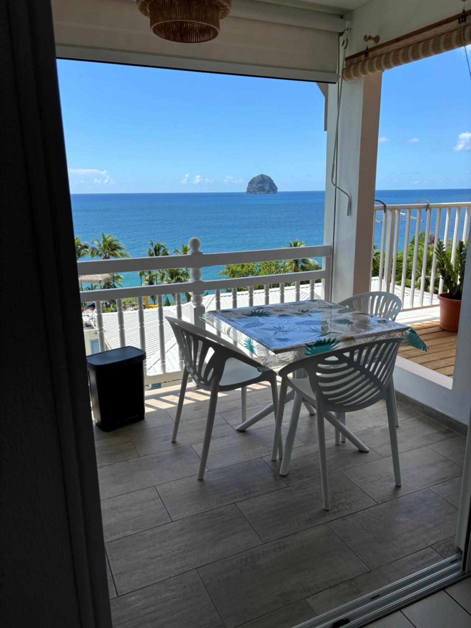 Kay Louisette Apartment Ле Диамант Екстериор снимка